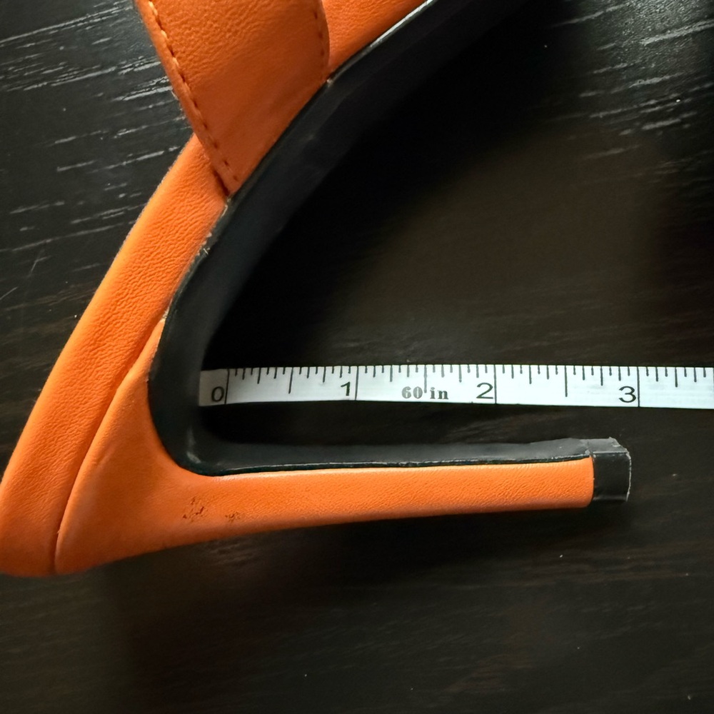 Torgeis Orange Square Toe Mule Heels Gold Toe Detail Size 8 - Picture 8 of 8